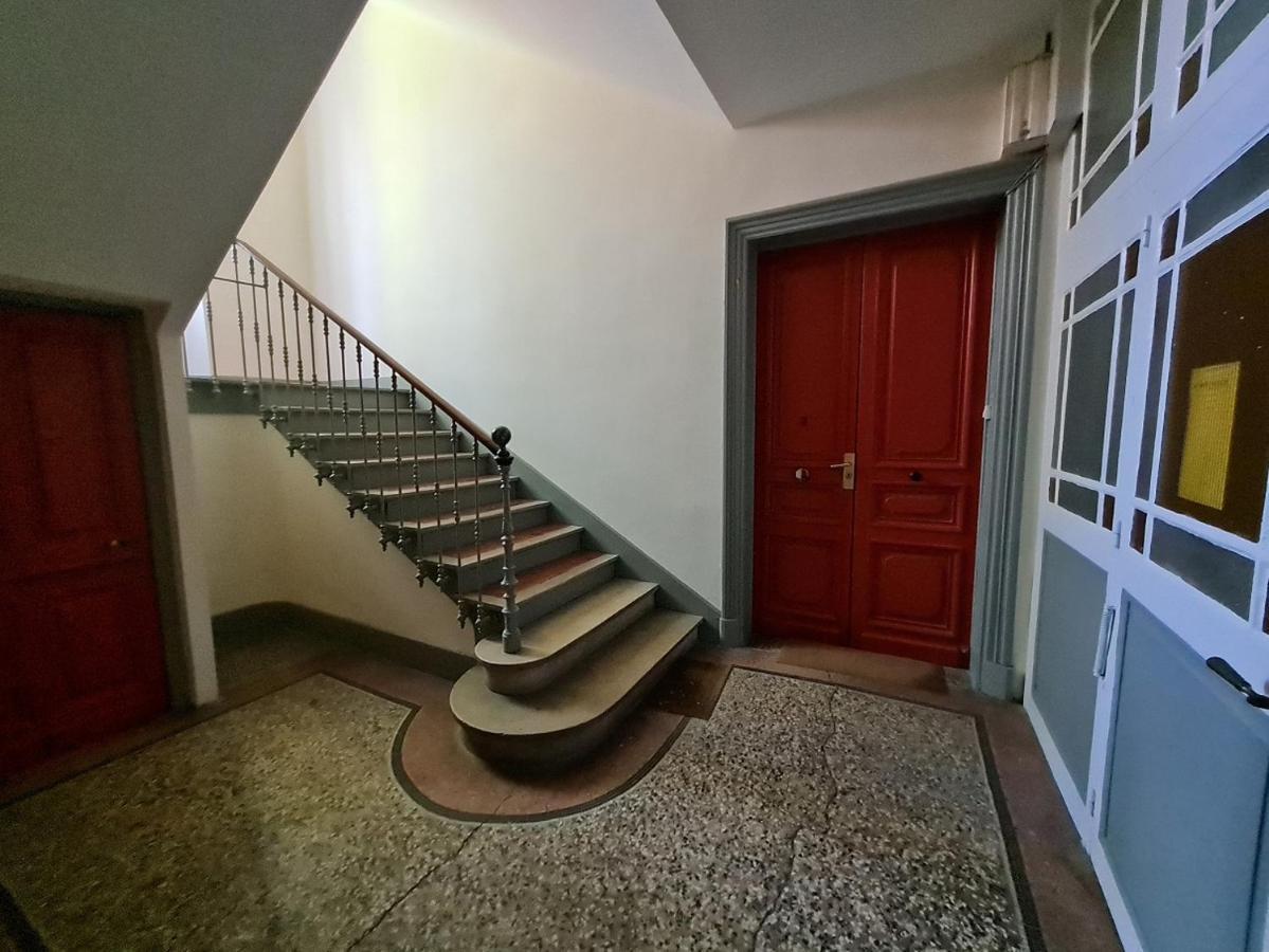Appartement Intra Muros 8 Personnes Climatise Wifi Stationnement Facile Avignon Exterior photo