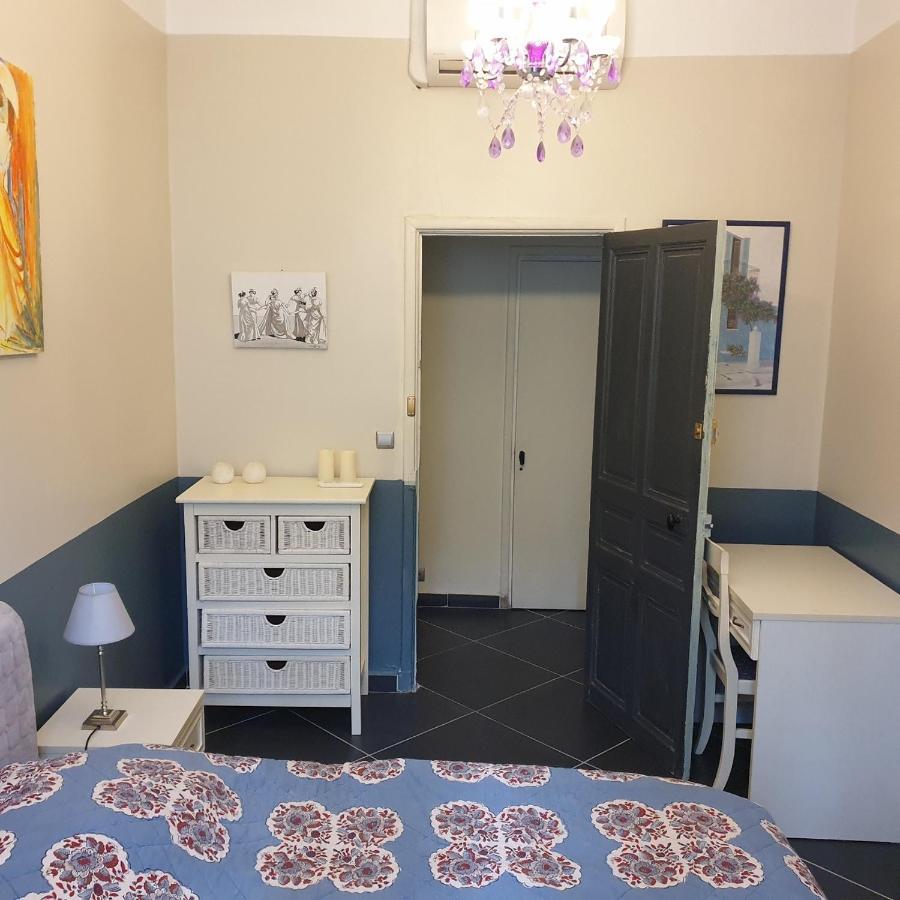 Appartement Intra Muros 8 Personnes Climatise Wifi Stationnement Facile Avignon Exterior photo